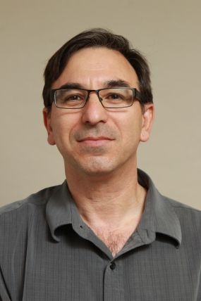 Tomer Avidor-Reiss
